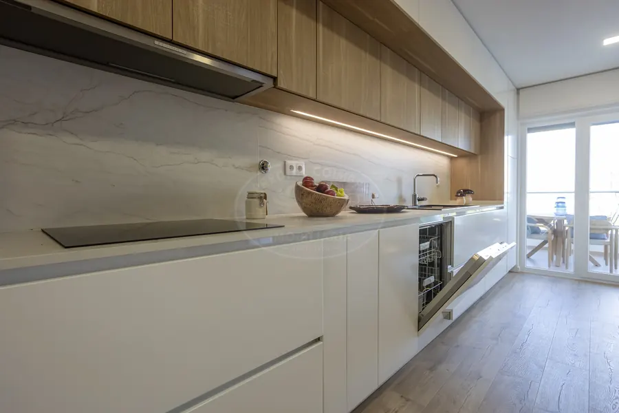 Apartamento T3+1 DUPLEX acabado de construir no Montijo