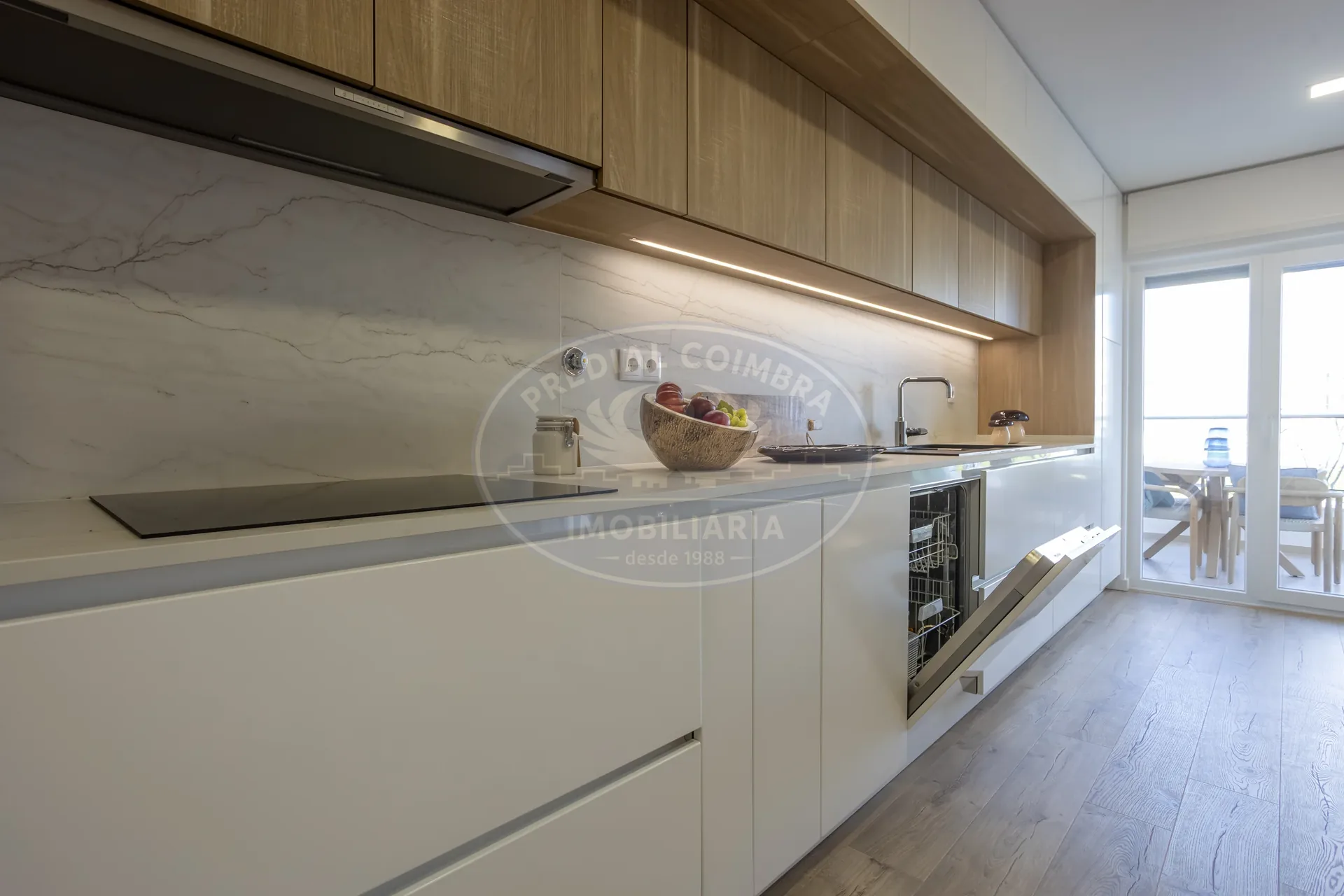 Apartamento T3+1 DUPLEX acabado de construir no Montijo