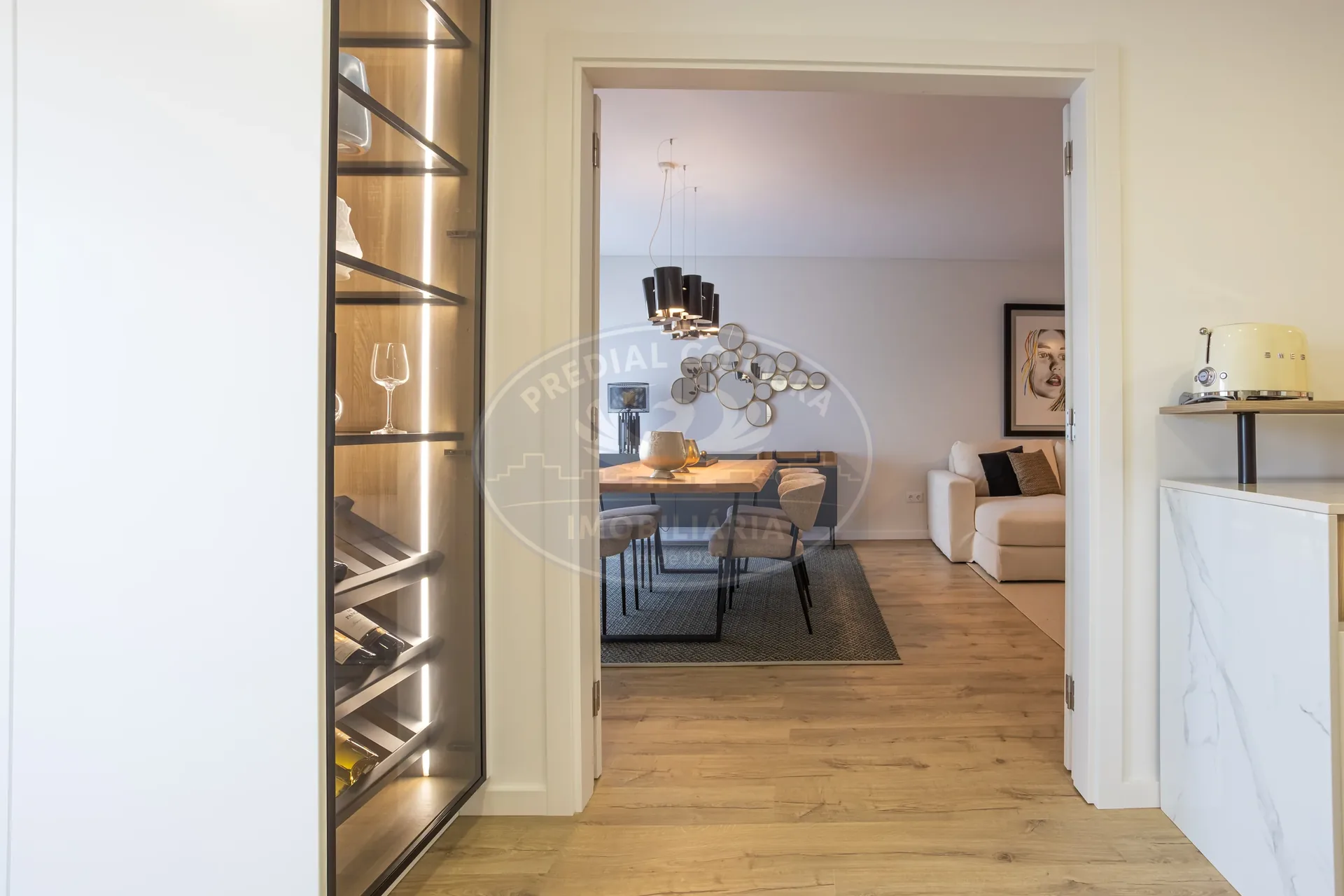 Apartamento T3+1 DUPLEX acabado de construir no Montijo