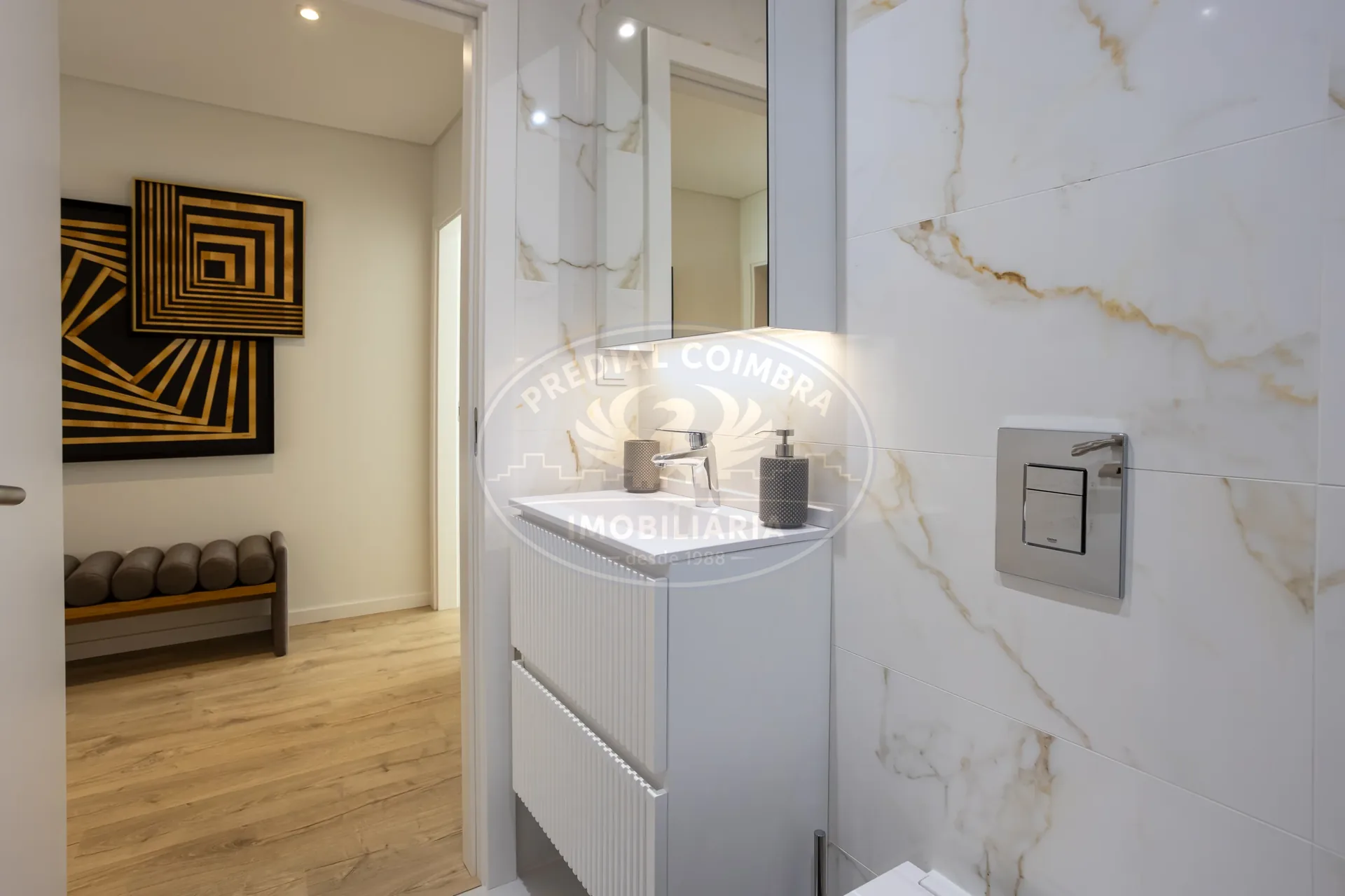 Apartamento T3+1 DUPLEX acabado de construir no Montijo