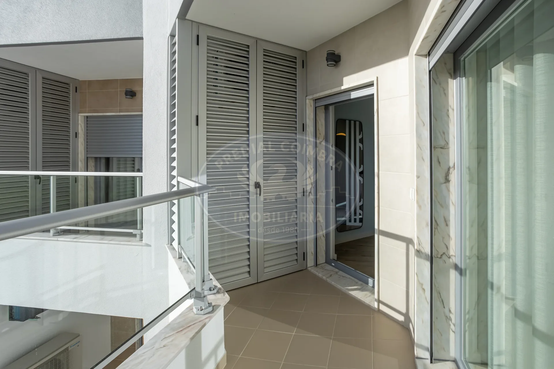 Apartamento T3+1 DUPLEX acabado de construir no Montijo