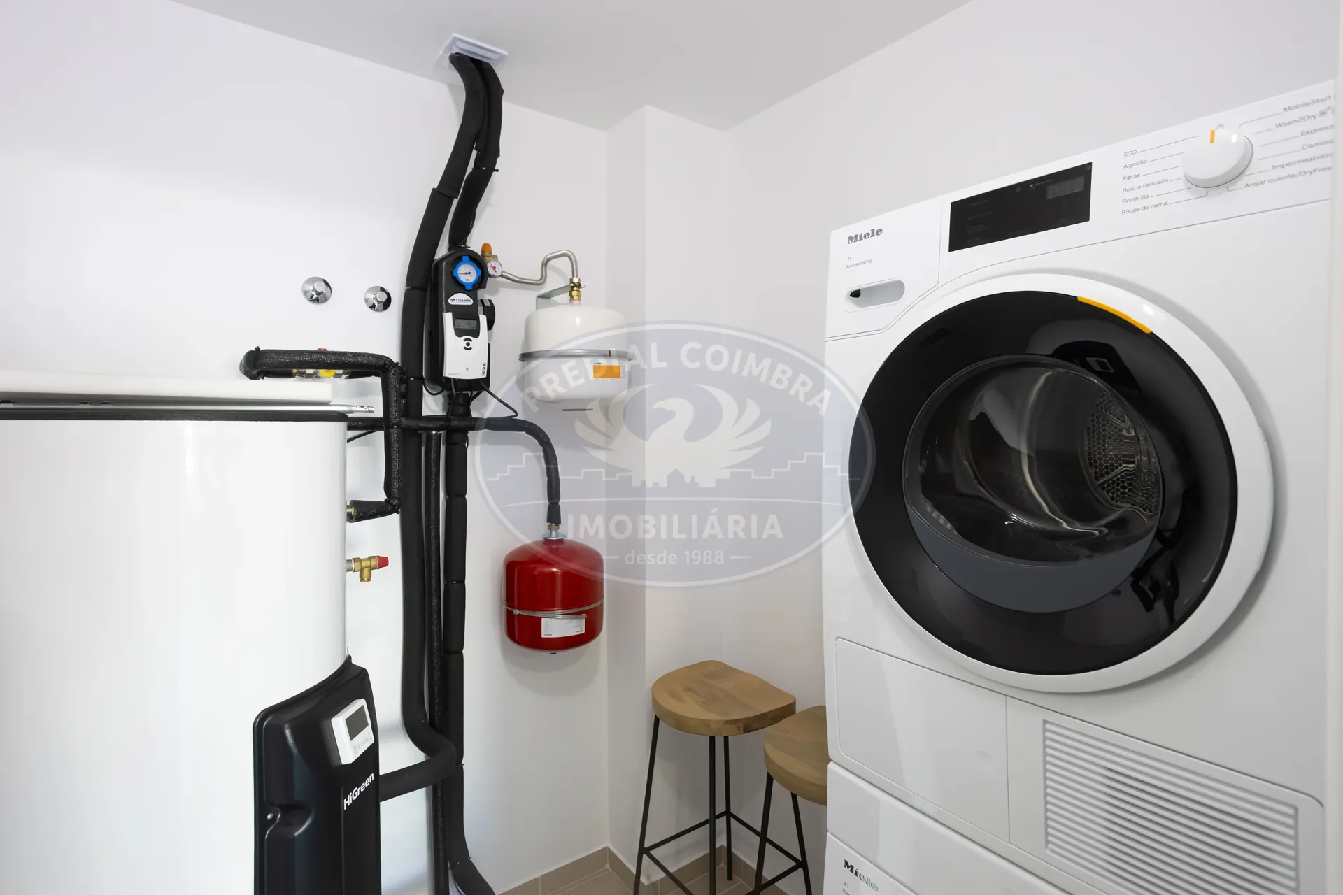 Apartamento T3+1 DUPLEX acabado de construir no Montijo