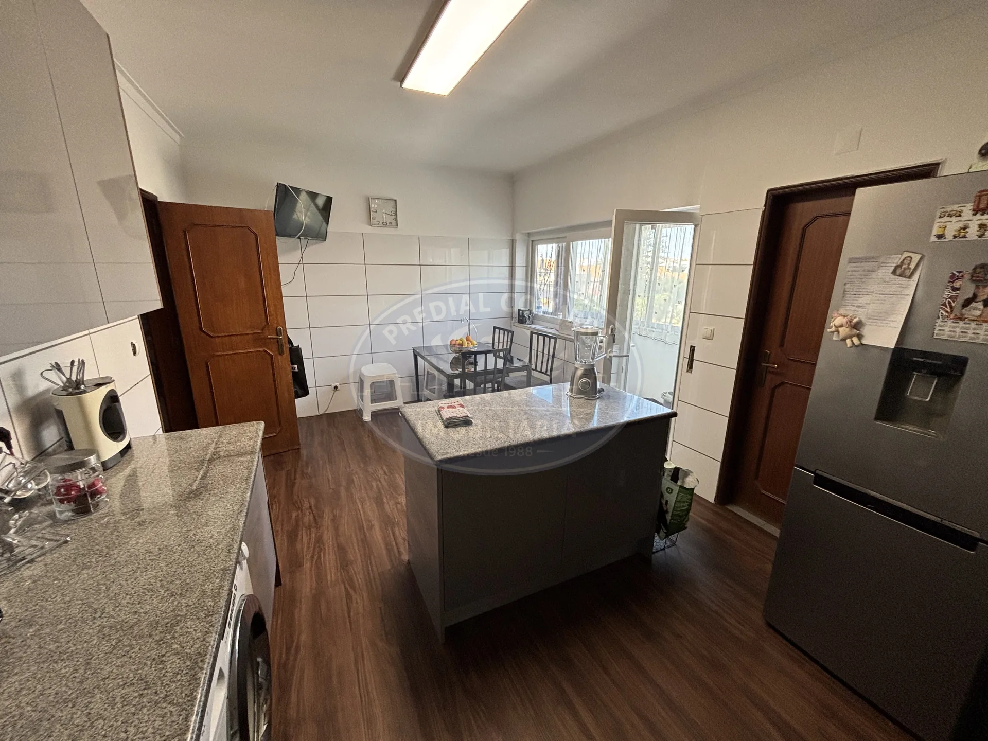 Apartamento T4 à venda no centro do Montijo