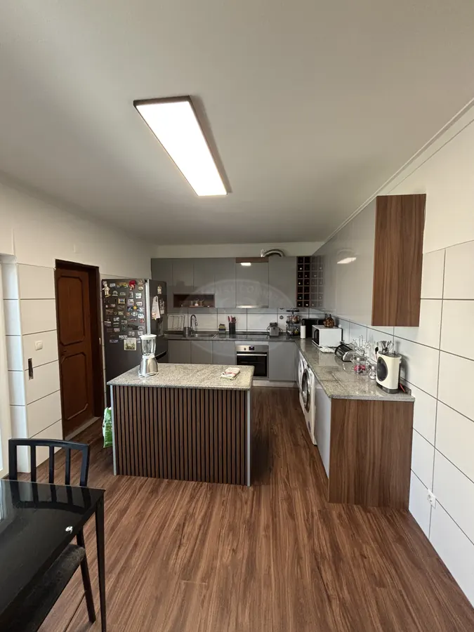 4 Bedroom flat for sale in the centre of Montijo