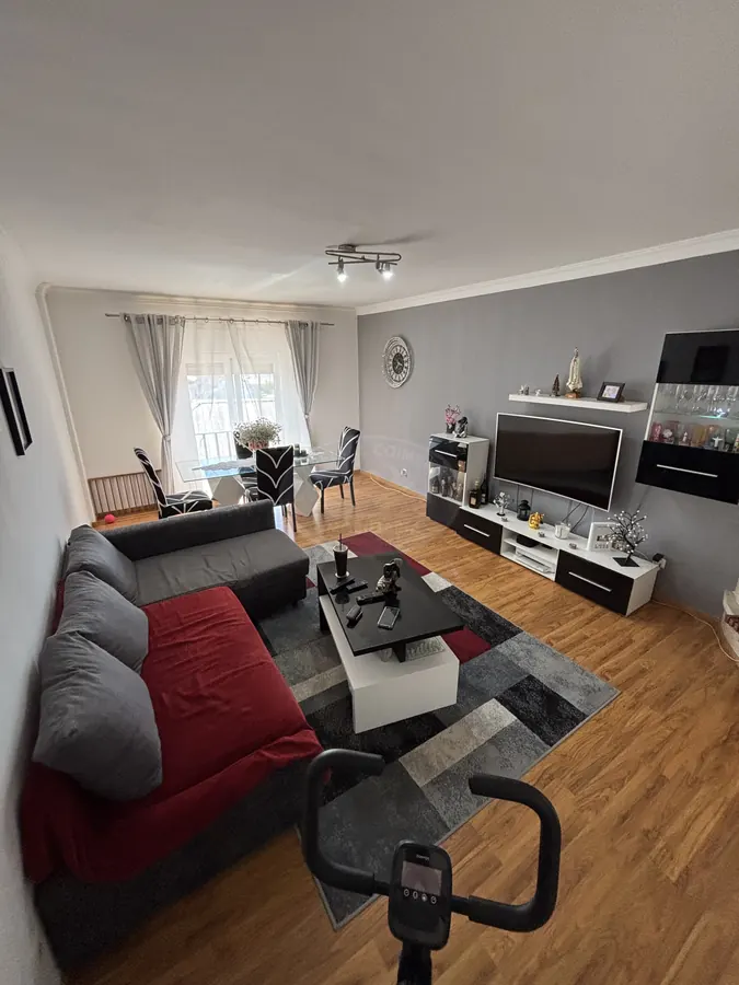 Apartamento T4 no centro do Montijo com garagem