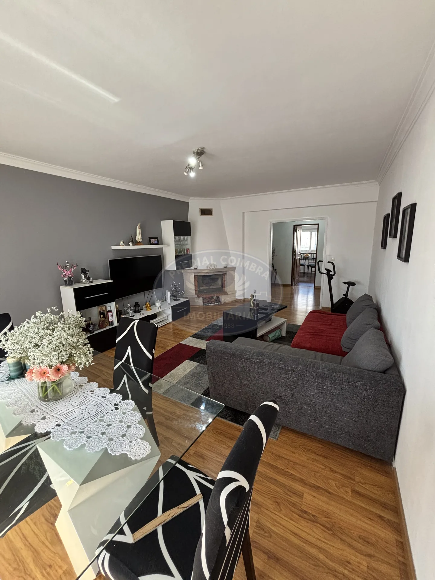 Apartamento T4 à venda no centro do Montijo