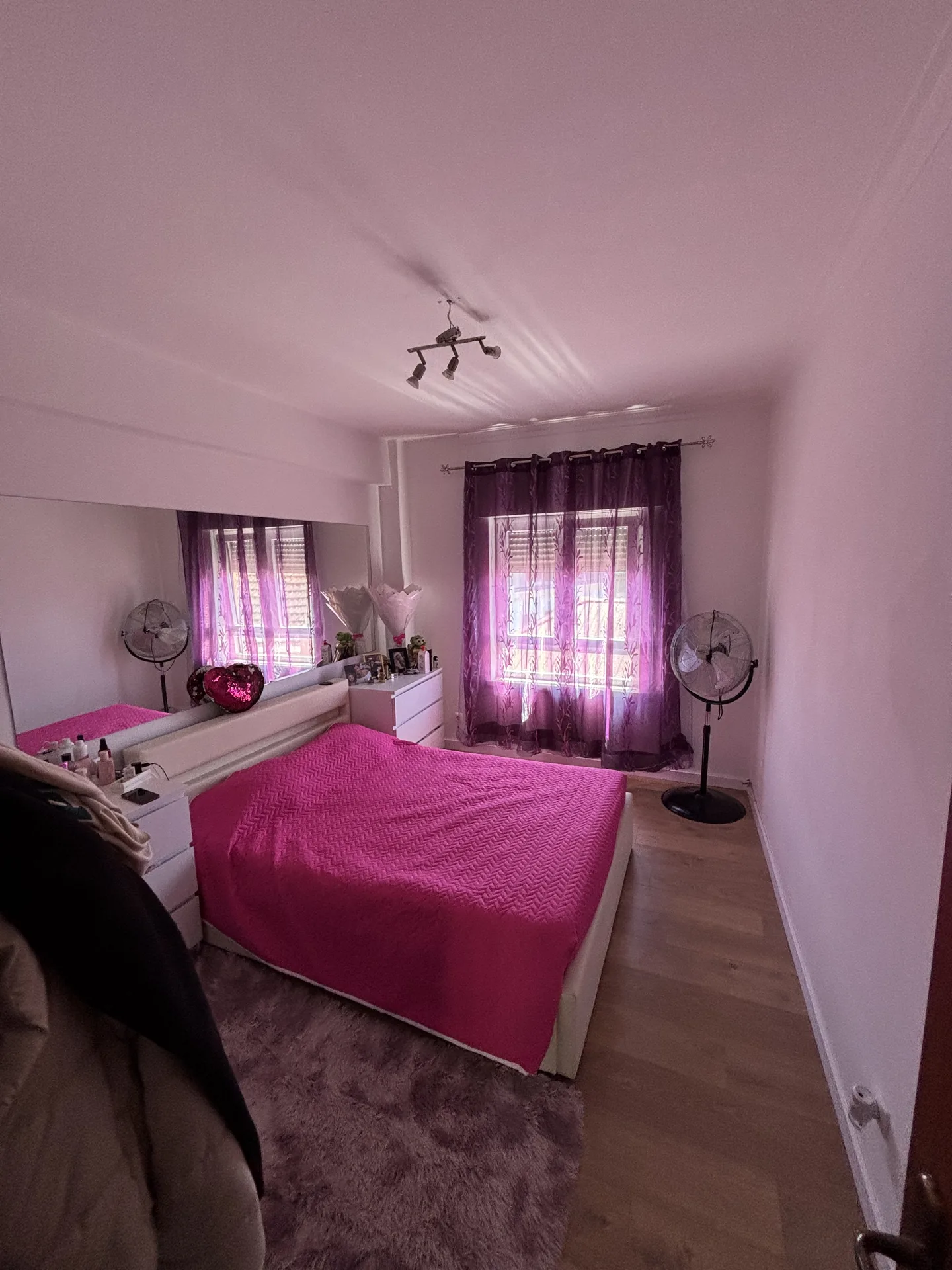Apartamento T4 à venda no centro do Montijo