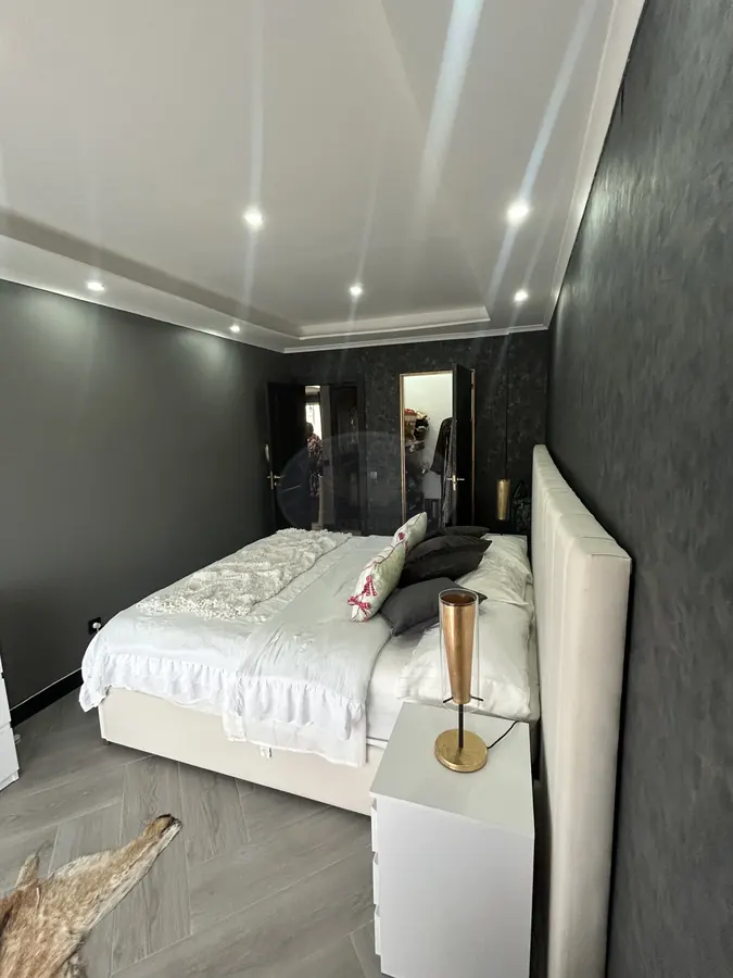 T2 Remodelado na Costa da Caparica