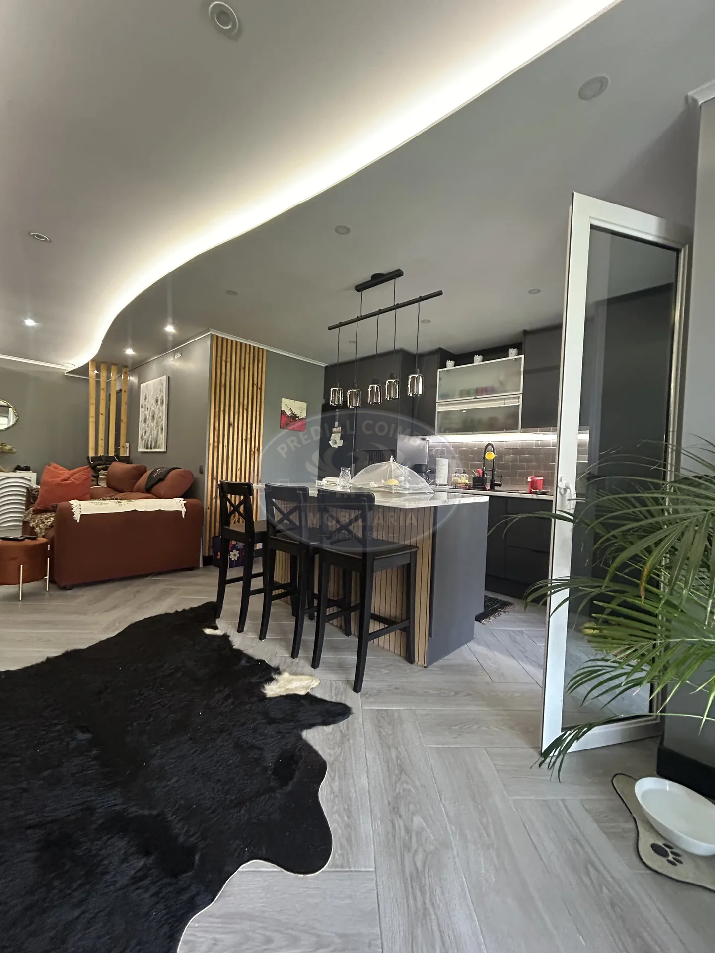 T2 Remodelado na Costa da Caparica