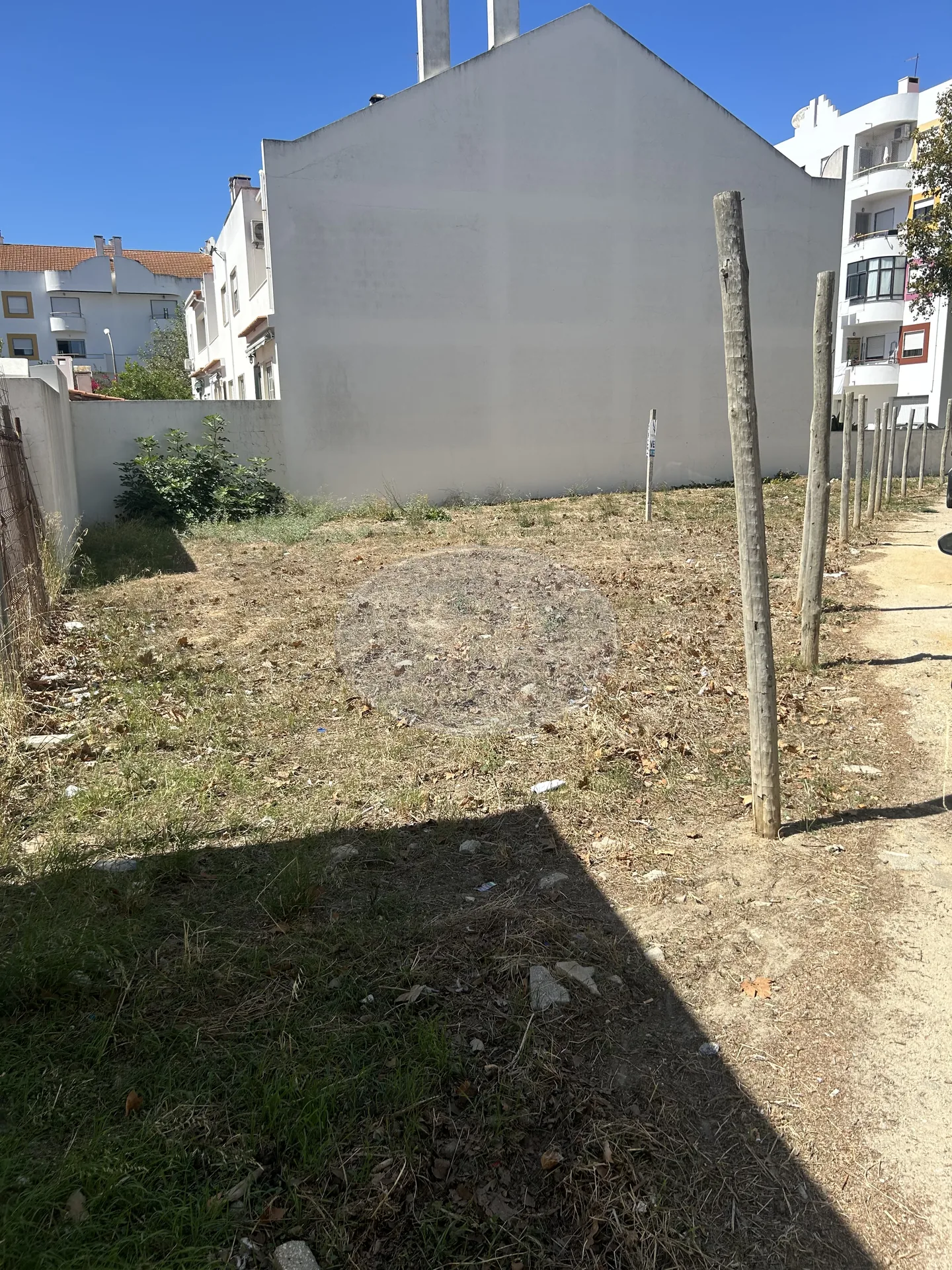 Plot of land in Quinta do Saldanha suitable for building