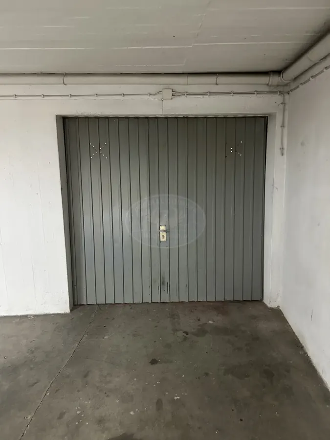 Garagem para venda no centro do Montijo